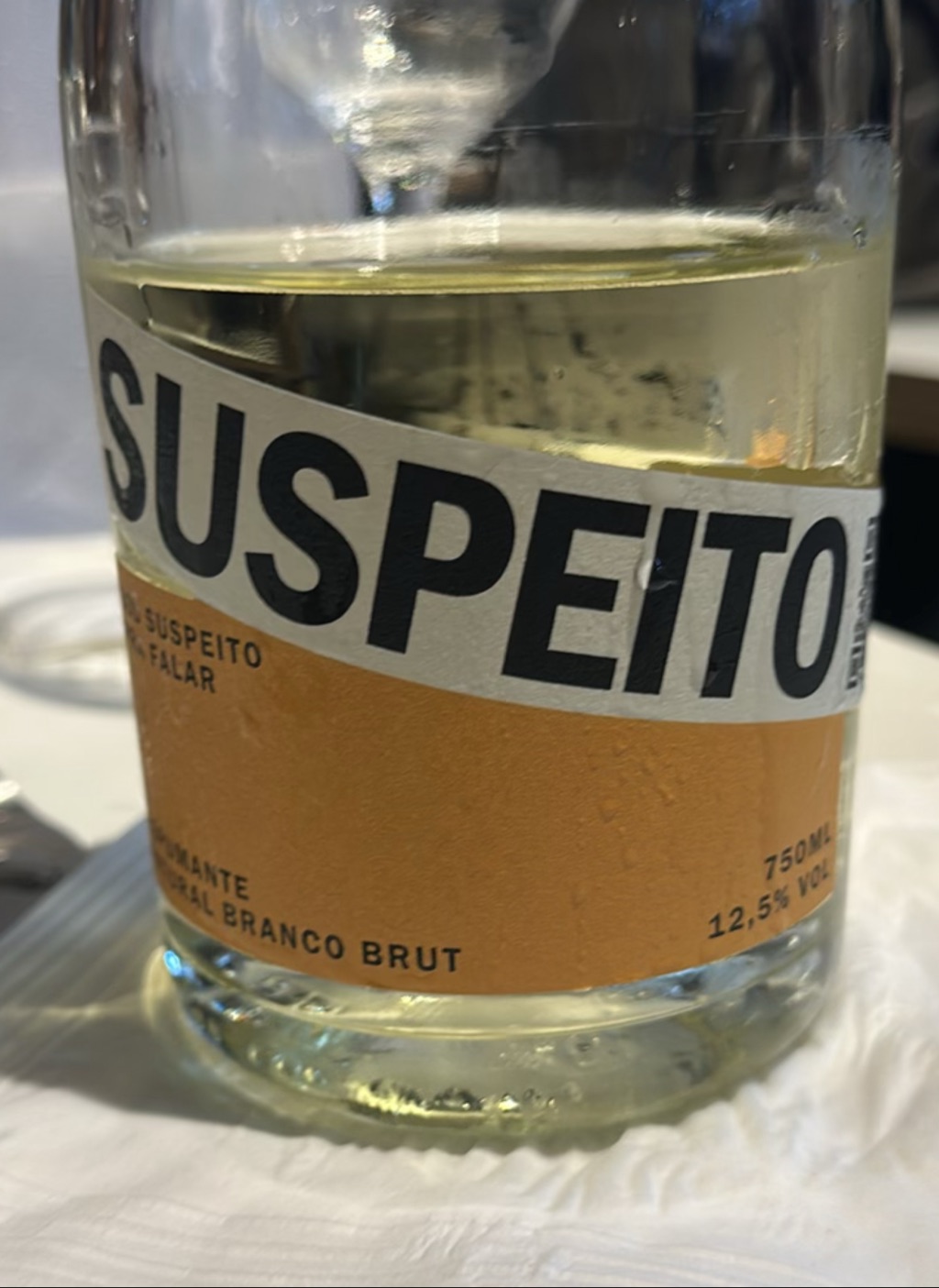 Suspeito