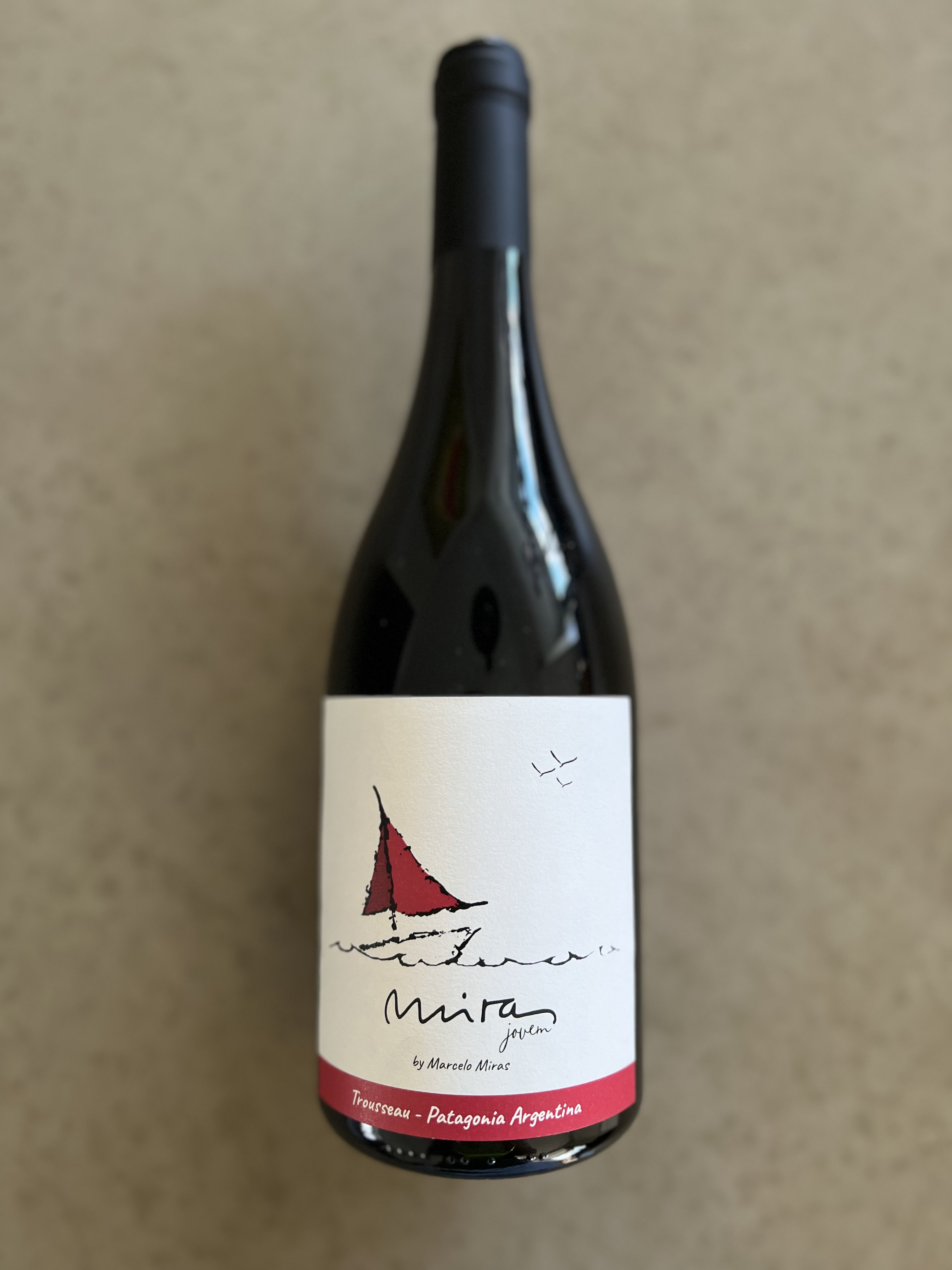 Miras Jovem Trousseau
