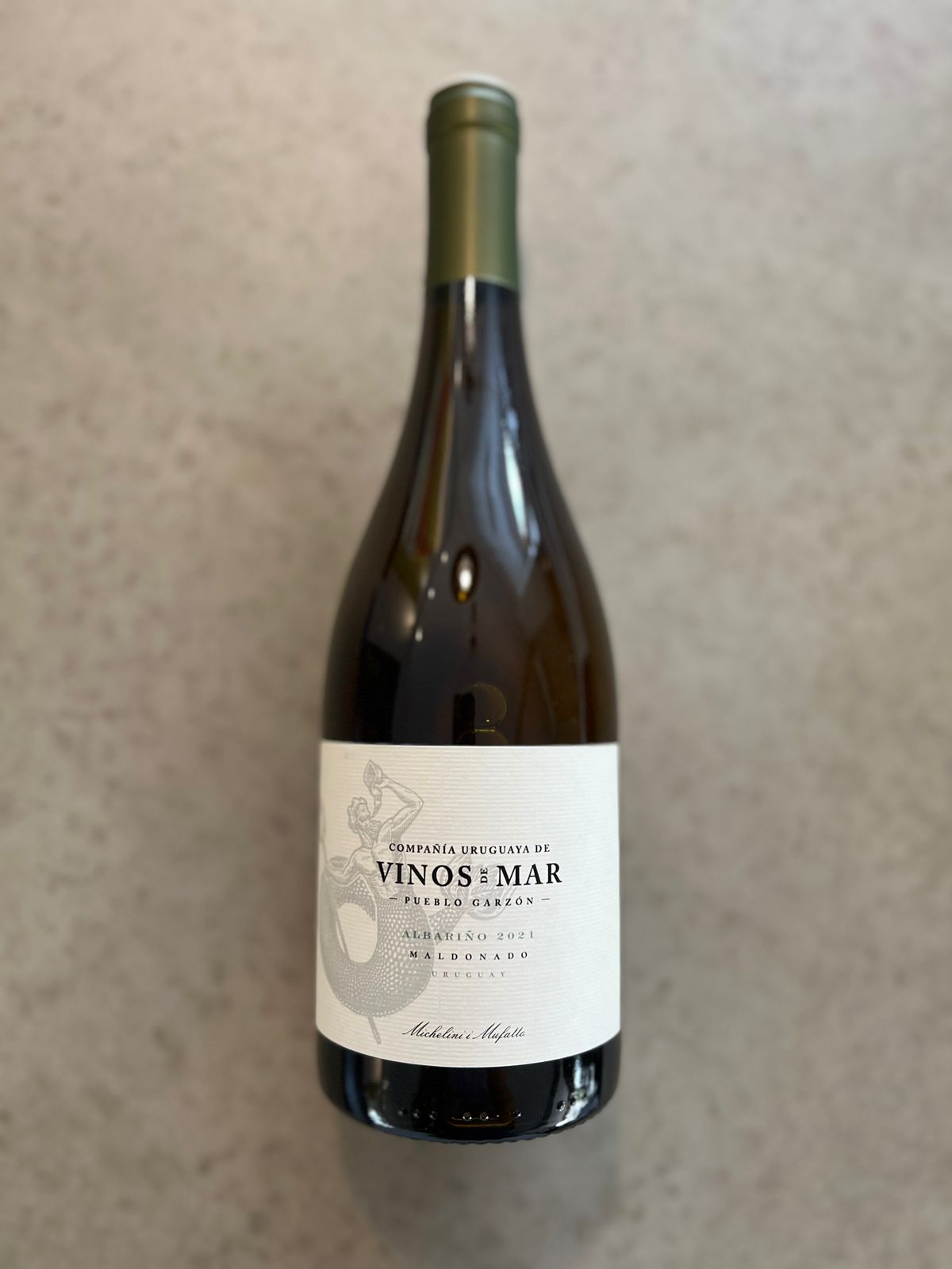 Compañia Uruguaya de Vinos de Mar Albariño