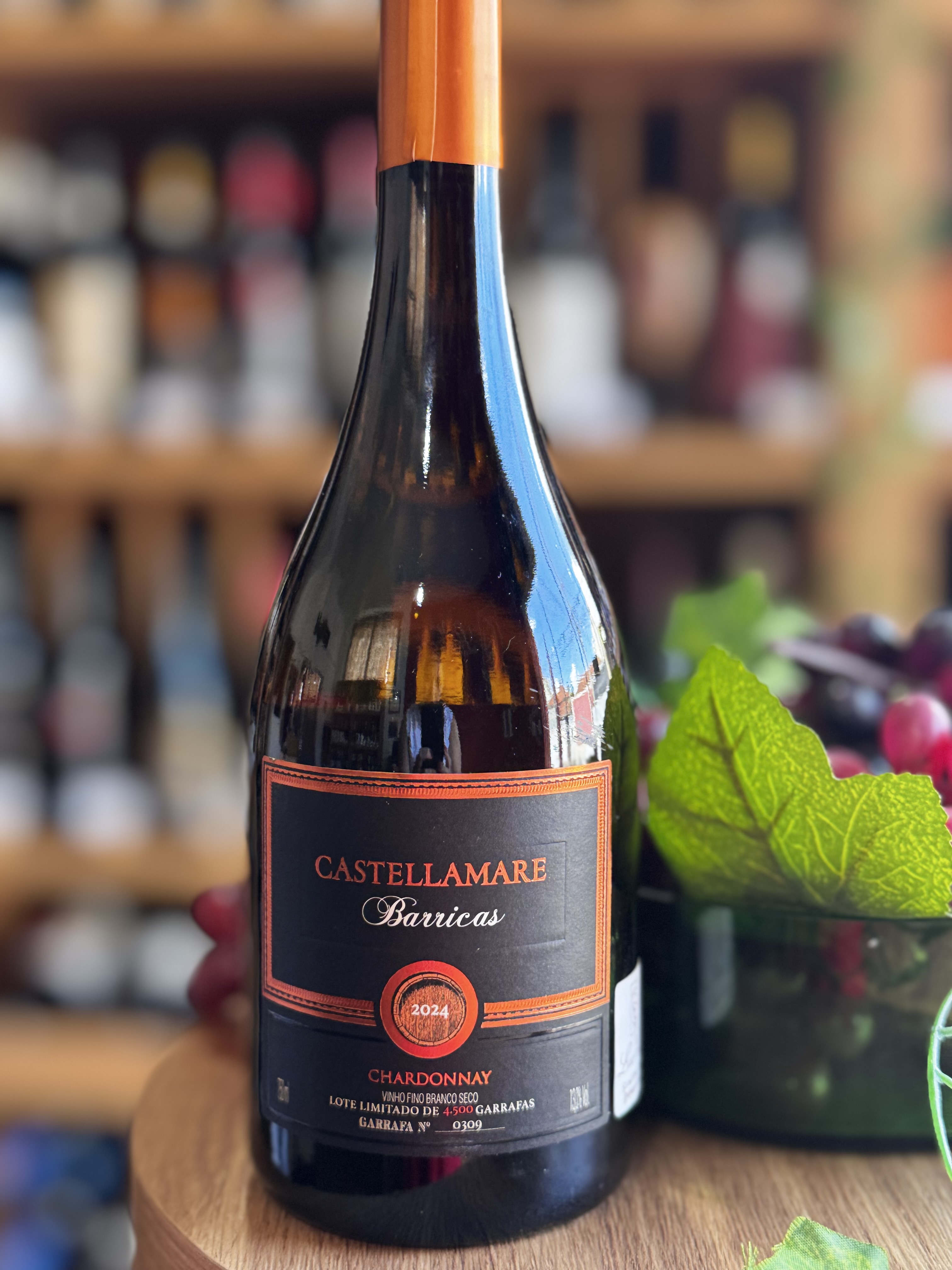 Vinho Fino Branco Chardonnay Barricas - Castellamare