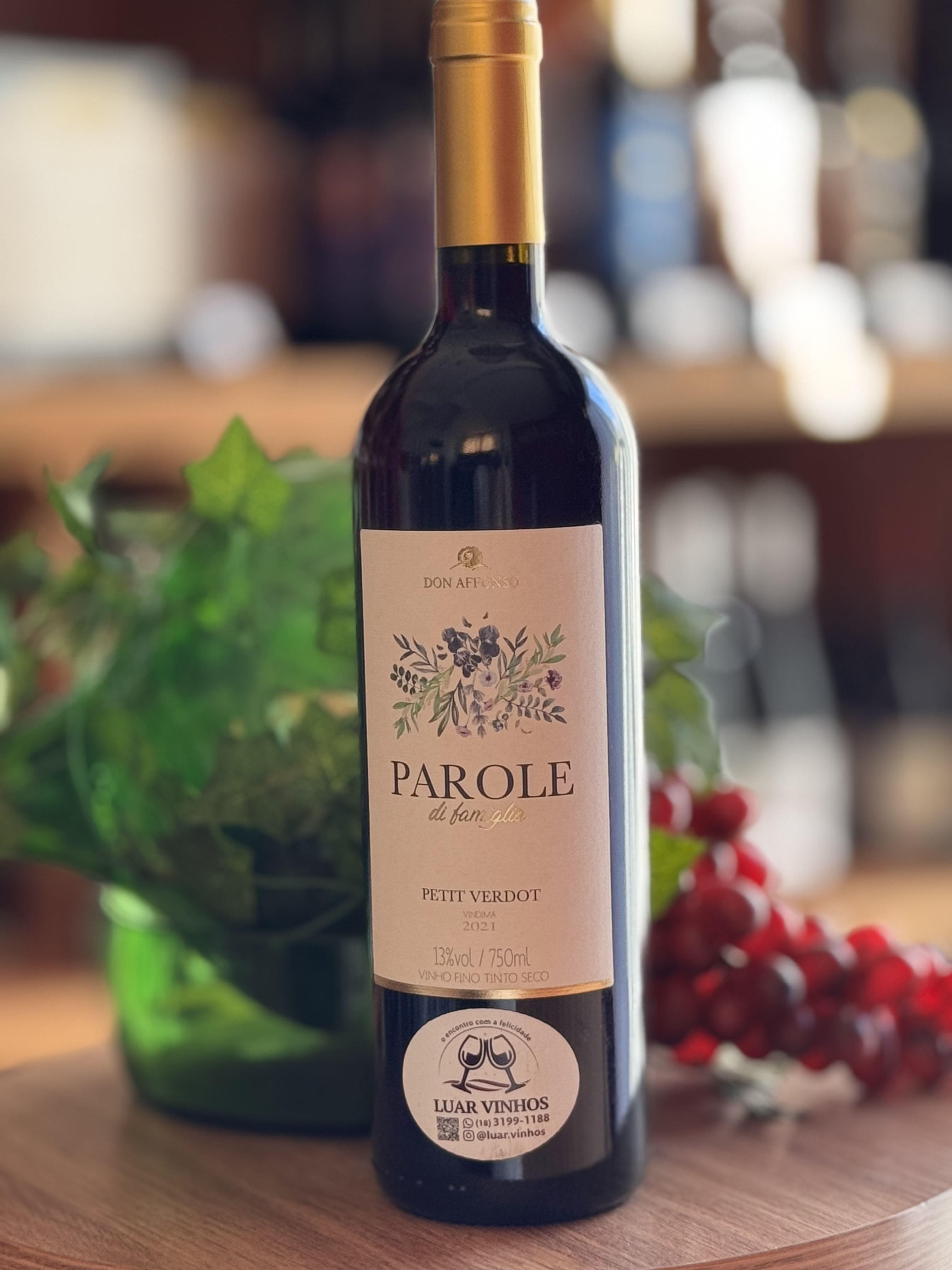 Vinho Fino Parole Di Famiglia Petit Verdot